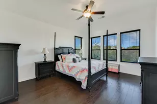 128 W Adelanta Pl, Round Rock, TX 78681 - Photo 13