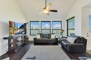 128 W Adelanta Pl, Round Rock, TX 78681 - Photo 5