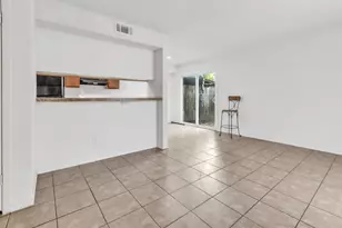 5805 Cougar Dr, Austin, TX 78745 - Photo 3