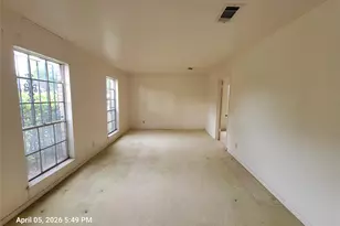 6605 Highpoint Dr, Austin, TX 78723 - Photo 3