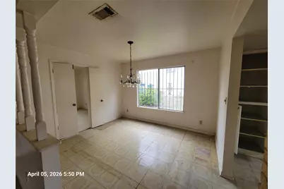 6605 Highpoint Drive, Austin, TX 78723 - Photo 5