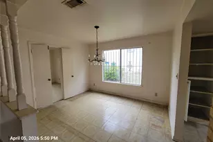 6605 Highpoint Dr, Austin, TX 78723 - Photo 5