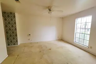 6605 Highpoint Dr, Austin, TX 78723 - Photo 7