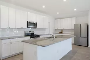 5904 Geronimo Wy, Seguin, TX 78155 - Photo 3