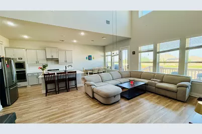 1304 Snowdrop Drive, Georgetown, TX 78628 - Photo 3