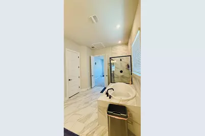 1304 Snowdrop Drive, Georgetown, TX 78628 - Photo 21