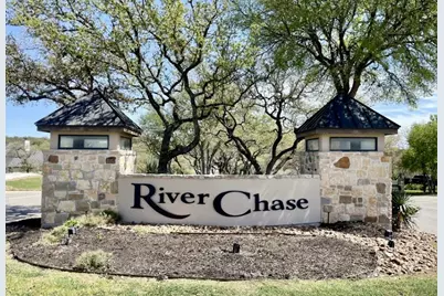 146 Longwood Drive, New Braunfels, TX 78132 - Photo 7