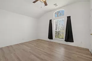 1101 E Johnson St, Burnet, TX 78611 - Photo 17