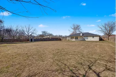 1101 E Johnson Street, Burnet, TX 78611 - Photo 21