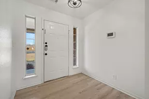 1101 E Johnson St, Burnet, TX 78611 - Photo 3