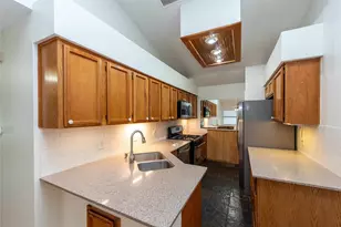 10716 N Platt River Dr, Austin, TX 78748 - Photo 9