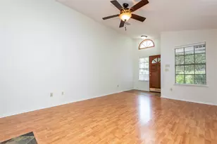 10716 N Platt River Dr, Austin, TX 78748 - Photo 5