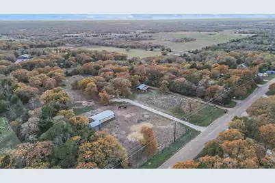 149 Wayside Drive, Elgin, TX 78621 - Photo 17