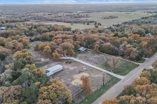 149 Wayside Dr, Elgin, TX 78621 - Photo 17