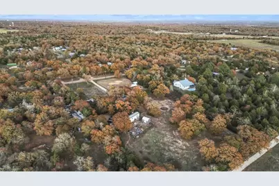 149 Wayside Drive, Elgin, TX 78621 - Photo 21