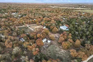 149 Wayside Dr, Elgin, TX 78621 - Photo 21