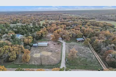 149 Wayside Drive, Elgin, TX 78621 - Photo 19