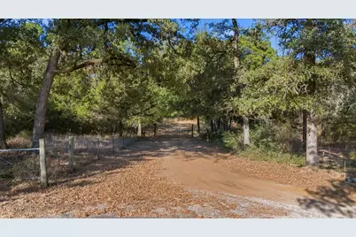 360 Copeland Hill Road #3-B, Smithville, TX 78957 - Photo 7