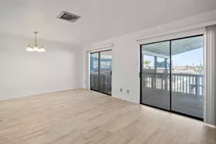 318 W Cotter Ave, Port Aransas, TX 78373 - Photo 21