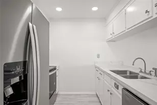 318 W Cotter Ave, Port Aransas, TX 78373 - Photo 33