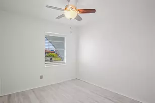 318 W Cotter Ave, Port Aransas, TX 78373 - Photo 35