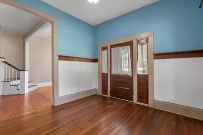 710 Gresham Street, Smithville, TX 78957 - Photo 5