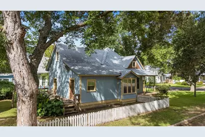 710 Gresham Street, Smithville, TX 78957 - Photo 31