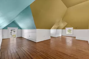 710 Gresham St, Smithville, TX 78957 - Photo 23