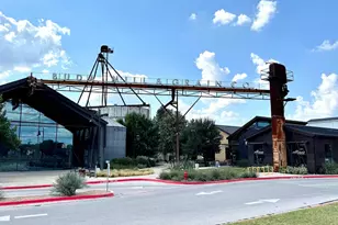 525 Burlington Dr, Buda, TX 78610 - Photo 29