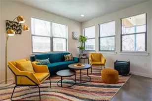 4702 Leslie Ave, Austin, TX 78721 - Photo 7