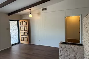 5504 Chadwyck Dr, Austin, TX 78723 - Photo 9