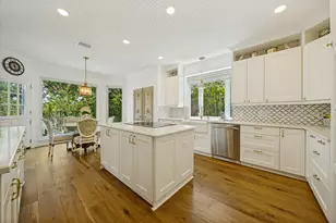 10024 Circleview Dr, Austin, TX 78733 - Photo 9
