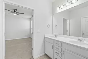 10221 Forest Grove Dr, Austin, TX 78747 - Photo 19