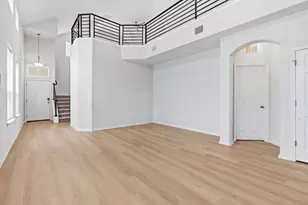 10221 Forest Grove Dr, Austin, TX 78747 - Photo 3