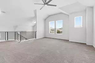 10221 Forest Grove Dr, Austin, TX 78747 - Photo 13