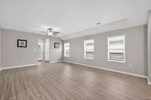 383 Brandywine Rd, Hutto, TX 78634 - Photo 3