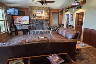 1039 Coventry Rd, Spicewood, TX 78669 - Photo 9