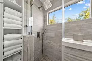 3627 Peregrine Falcon Dr, Austin, TX 78746 - Photo 17