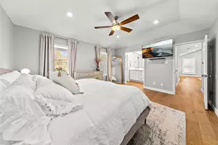 3627 Peregrine Falcon Dr, Austin, TX 78746 - Photo 15