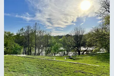 802 Main Street, Bastrop, TX 78602 - Photo 7