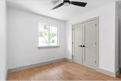 8001 Wakefield Drive, Austin, TX 78749 - Photo 31