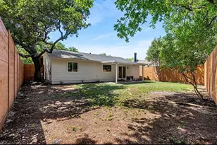 8001 Wakefield Dr, Austin, TX 78749 - Photo 35