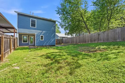 2720 Oak Springs Drive, Austin, TX 78702 - Photo 23