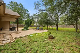 121 W Pauwela Ln, Bastrop, TX 78602 - Photo 27