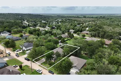 121 W Pauwela Lane, Bastrop, TX 78602 - Photo 33