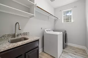121 W Pauwela Ln, Bastrop, TX 78602 - Photo 23