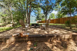 106 Harper Dr, Bastrop, TX 78602 - Photo 27