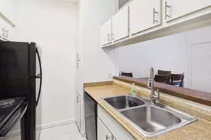 2905 Swisher St, Austin, TX 78705 - Photo 9