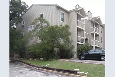 114 E 31st Street #109, Austin, TX 78705 - Photo 11