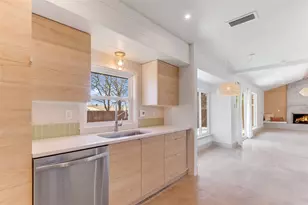 10101 E Rutland Village, Austin, TX 78758 - Photo 11